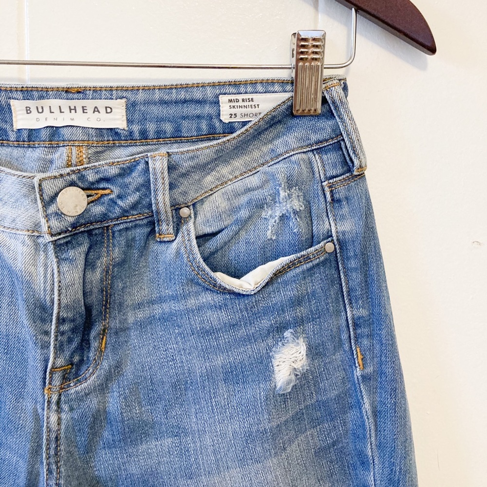 🎉FLASH SALE🎉 Bullhead Jeans